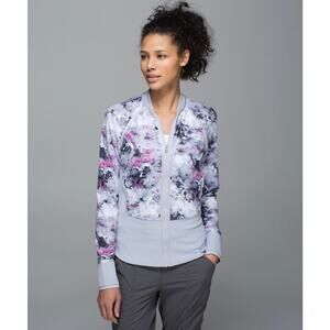 Lululemon If You’re Lucky Jacket Full Zip Workout Purple Floral Size 4